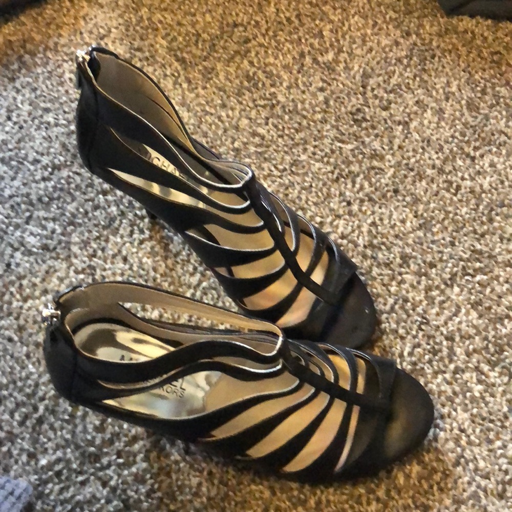 Michael kors black heels